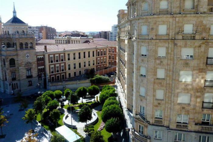 Appartamento Espacios Blanco Santiago - Con Parking. Valladolid Esterno foto